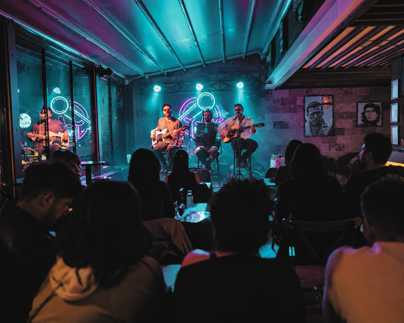 Işıklar Isınırken: Neruda’da Canlı Müzik Akşamları